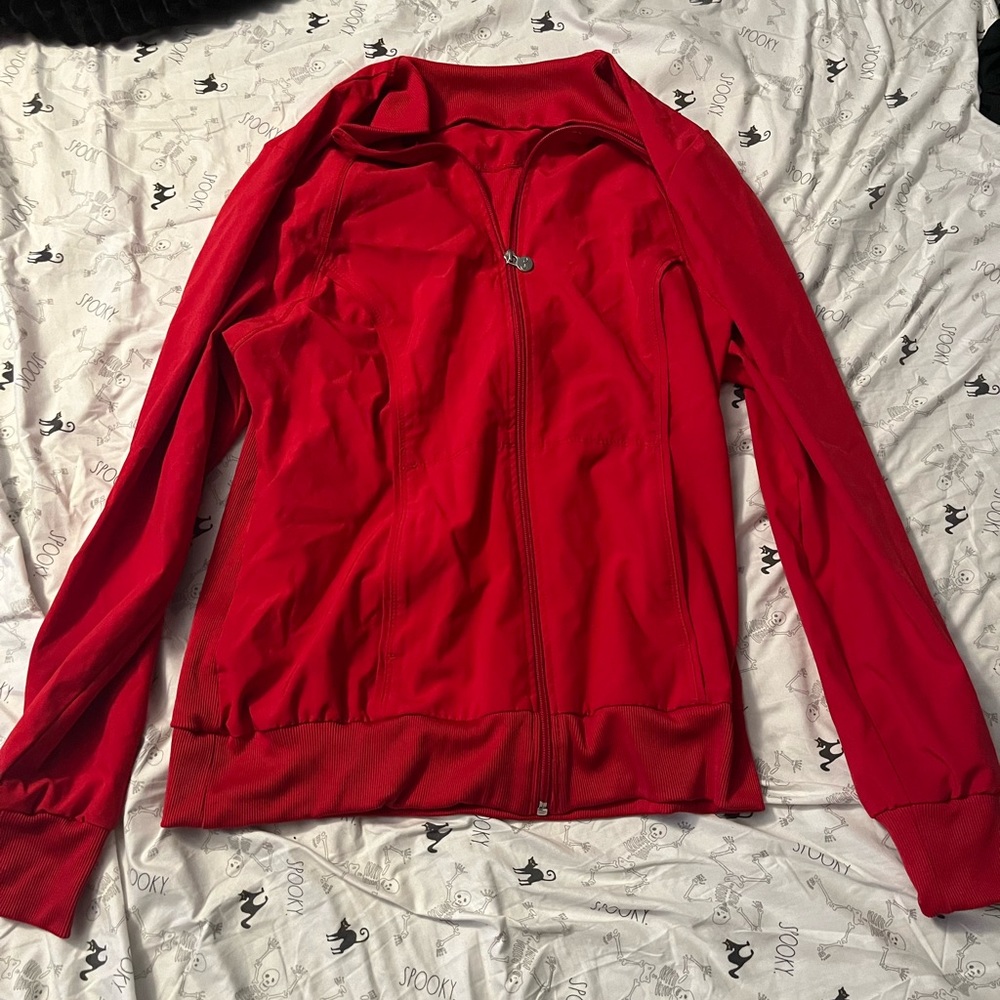 Large Red Cherokee Infinity scrub jacket EUC